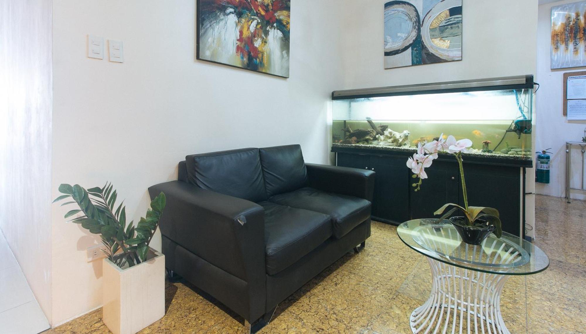 Reddoorz @ Melbourne Suites Makati Μακάτι Εξωτερικό φωτογραφία